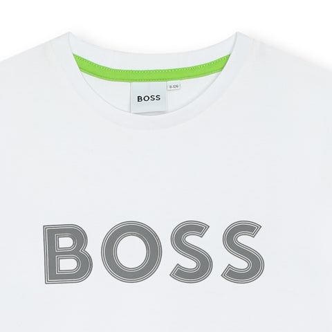 Camiseta blanca con logo de Boss